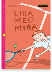 Mira kastar sig efter bollen med ett racket i handen.